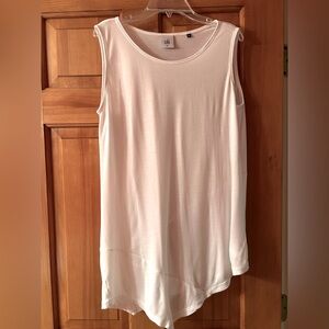 Cabi Off white sleeveless top